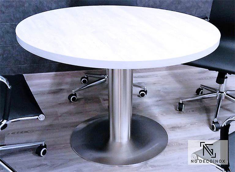 mesa diseño acero inoxidable